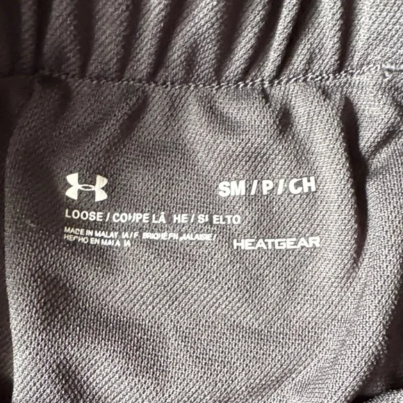 Under Armour Women's Charcoal Athletic Shorts - Picture 2 of 3